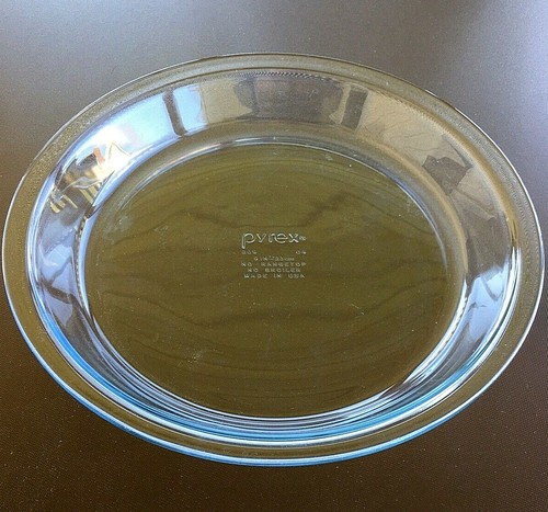 Pyrex 209 clear glass pie - 9",