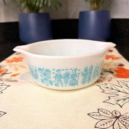 Pyrex butterprint 472 - pyrex,