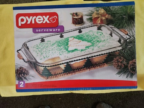 Pyrex christmas piece - christmas, 2