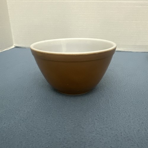 Vintage pyrex 401 brown pt - vintage,