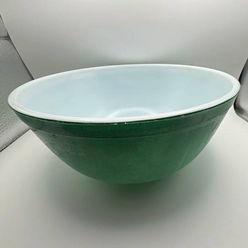 Vintage pyrex 404 green qt - vintage,